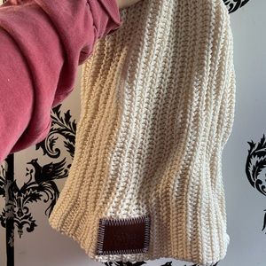 Love your melon beanie!